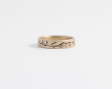 Blossom Ring in Yellow Gold - Medium, [product_type} - Ash Hilton Jewellery