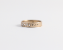 Bouquet Ring in Yellow Gold - Medium, [product_type} - Ash Hilton Jewellery