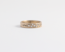 Bouquet Ring in Yellow Gold - Medium, [product_type} - Ash Hilton Jewellery