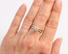 18ct Yellow gold Engagement Ring with 6 Claw Set Ethical Diamond, [product_type} - Ash Hilton Jewellery