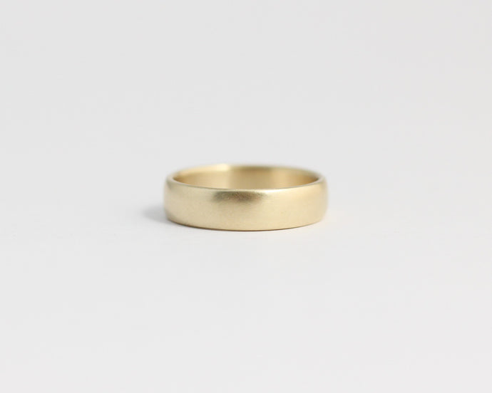 Rounded Ethical Yellow Beach Gold Band - Medium, [product_type} - Ash Hilton Jewellery