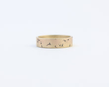 Distressed Ring in Yellow Gold - Medium, [product_type} - Ash Hilton Jewellery