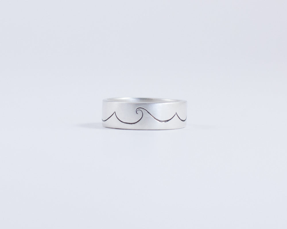 Ocean Waves Ring - Medium