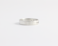 Bouquet Ring - Medium, [product_type} - Ash Hilton Jewellery