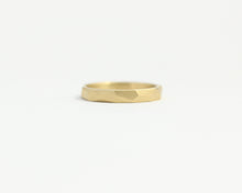 Asymmetrical Facets Ring in Yellow Gold - Narrow, [product_type} - Ash Hilton Jewellery