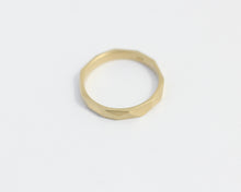 Asymmetrical Facets Ring in Yellow Gold - Narrow, [product_type} - Ash Hilton Jewellery