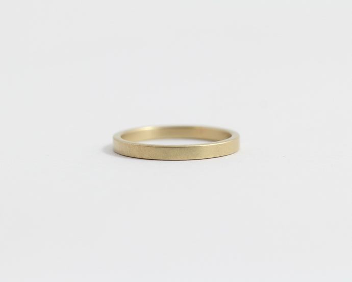 Ethical Yellow Beach Gold Band - Narrow, [product_type} - Ash Hilton Jewellery